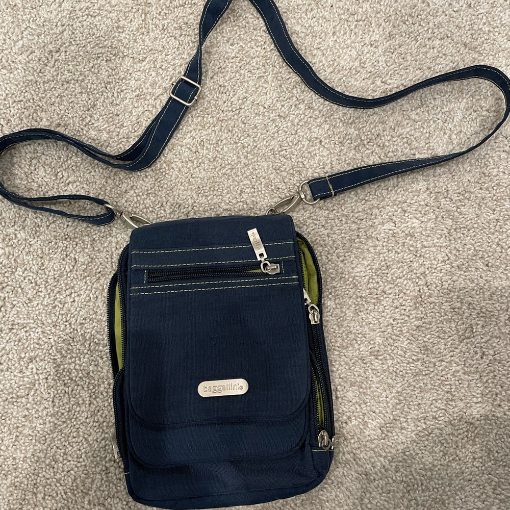 Baggallini Purse